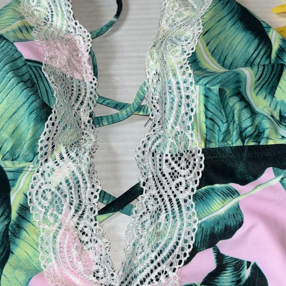 Whole Piece Leafy Print Bathing Suit - Picture 2 of 5